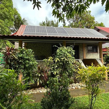 Villa Bungalow auf Sibuyan am Strand nahe Cresta de Gallo Azagra Exterior foto